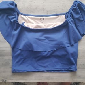 Kortni jeane ruffle around top